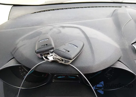 2015 Ford Escape Titanium z USA, uszkodzony, nr VIN 1FMCU0J9XFUB93978